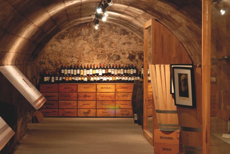 Musée du Vin et du Négoce, quadro.double-double.io
