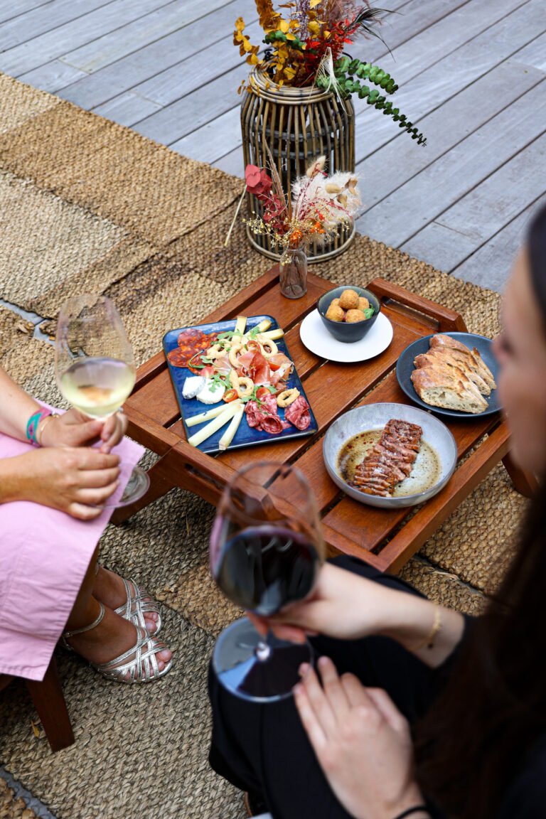 Wine Bar du Boutique Hotel & Spa, quadro.double-double.io